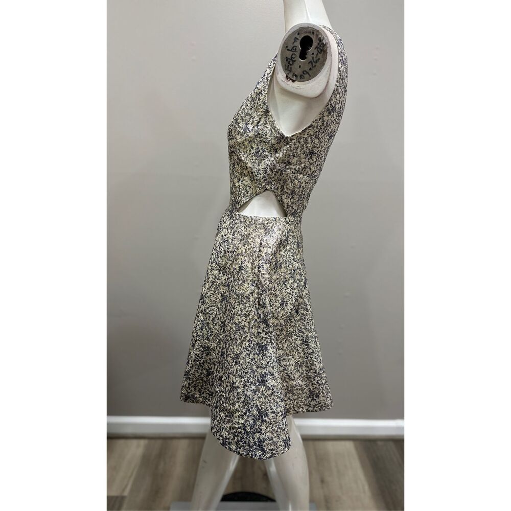 Alice + Olivia Cutout Metallic Jacquard Fit & Flare Mini Dress Black Size 2 $440 - Picture 7 of 11